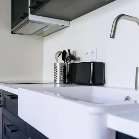 Stylish 2 Bedroom In