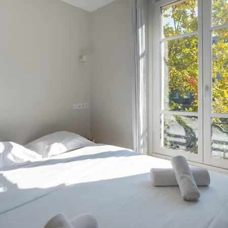 بيت للعطل Stylish 2 Bedroom In