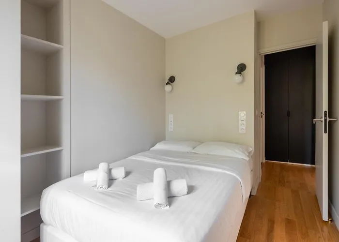 Stylish 2 Bedroom In