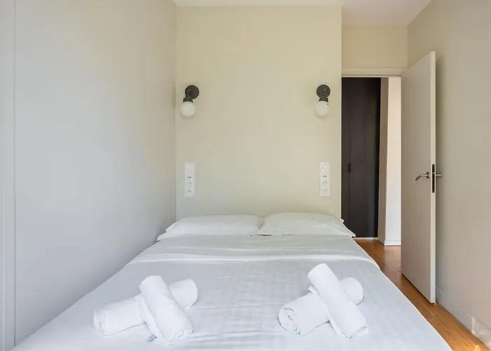 Stylish 2 Bedroom In بيت للعطل باريس